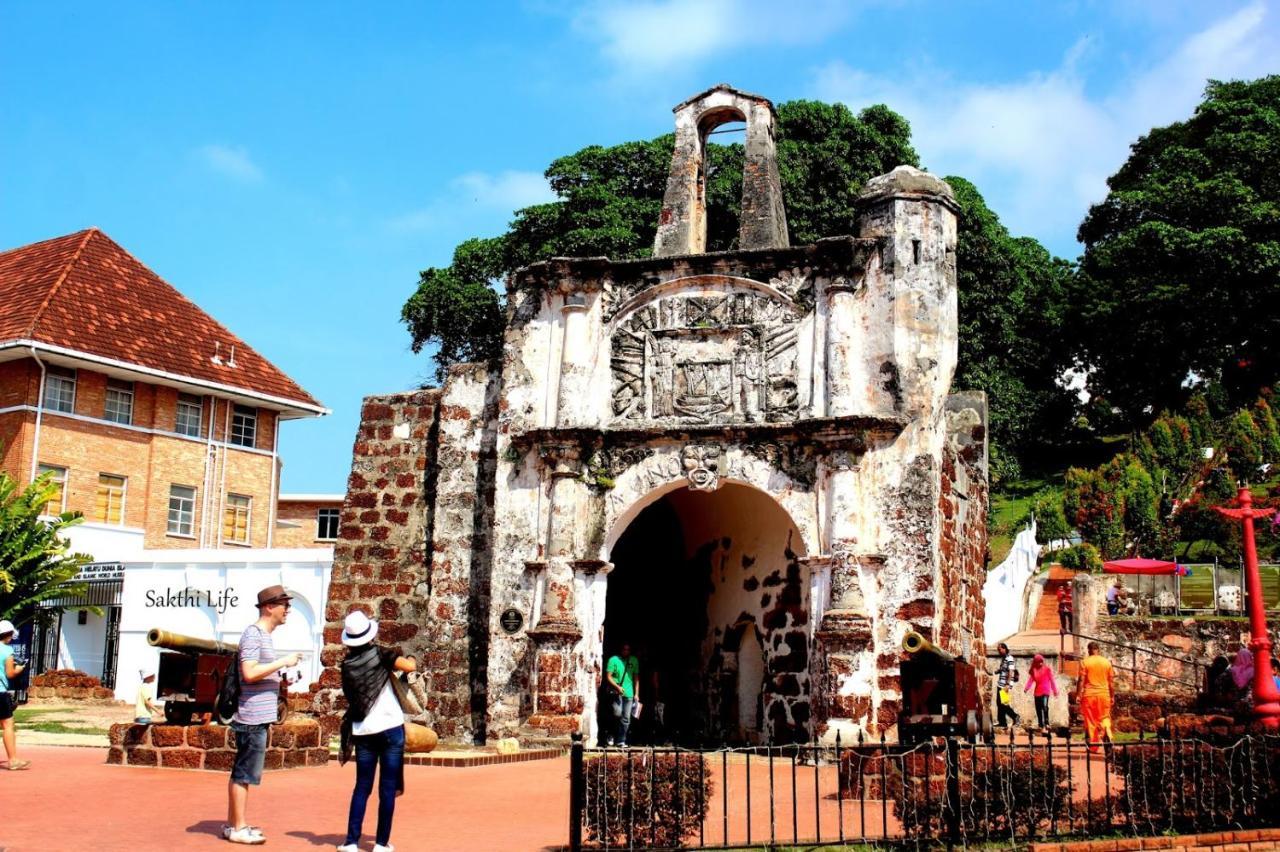 Malacca Top Largest Waterpark Resort - By YouBNB Homestay Melaka Exterior foto