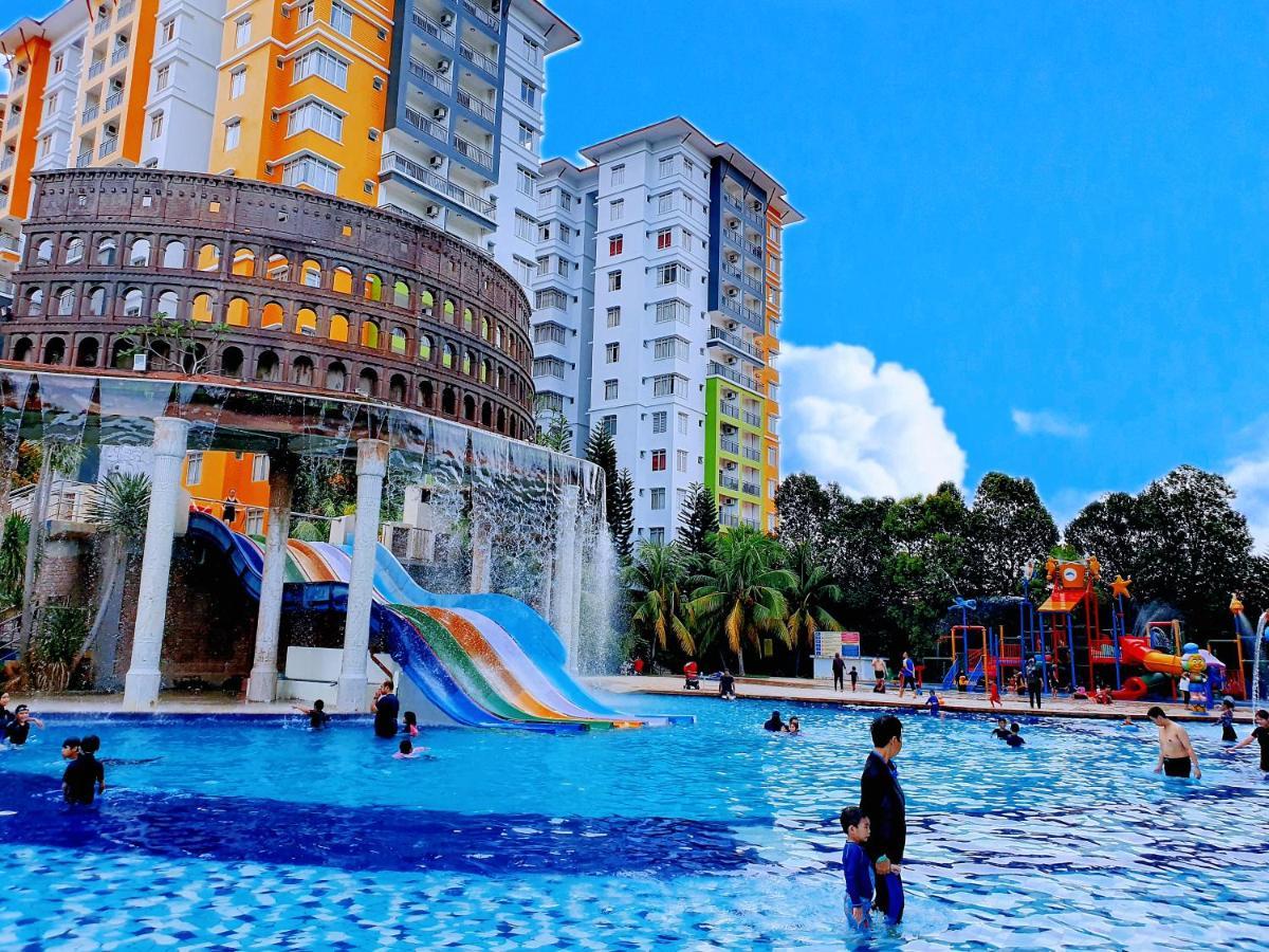 Malacca Top Largest Waterpark Resort - By YouBNB Homestay Melaka Exterior foto