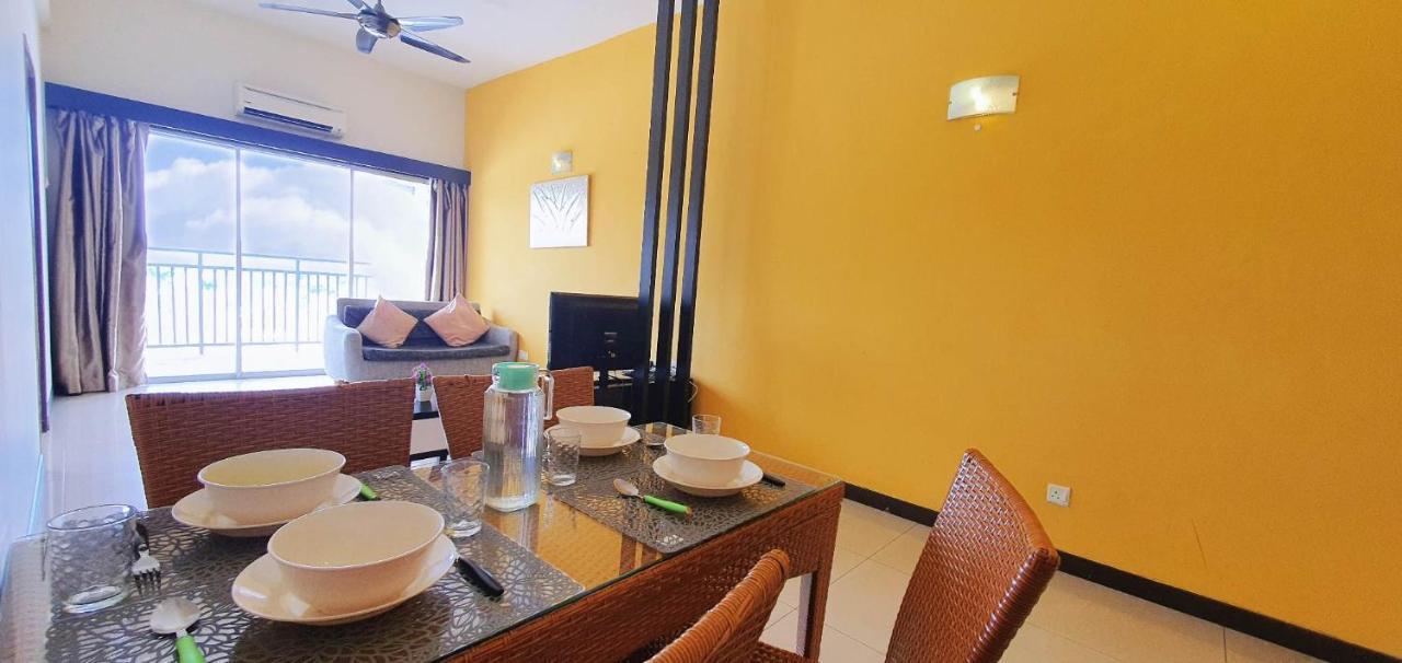 Malacca Top Largest Waterpark Resort - By YouBNB Homestay Melaka Exterior foto