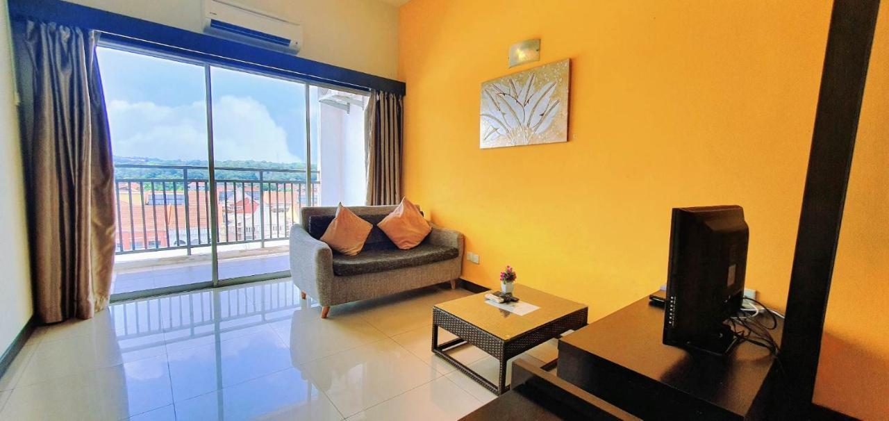 Malacca Top Largest Waterpark Resort - By YouBNB Homestay Melaka Exterior foto