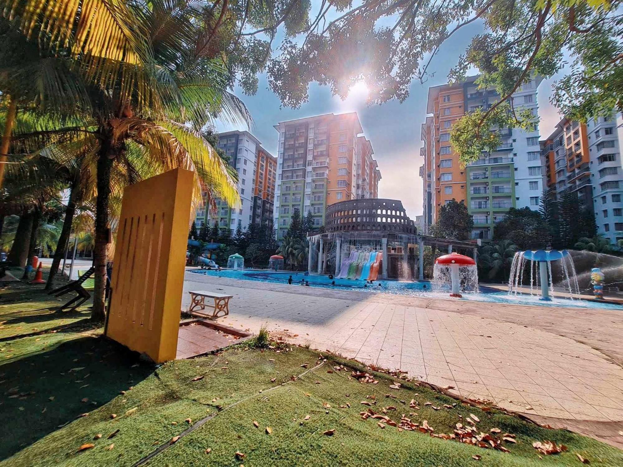 Malacca Top Largest Waterpark Resort - By YouBNB Homestay Melaka Exterior foto
