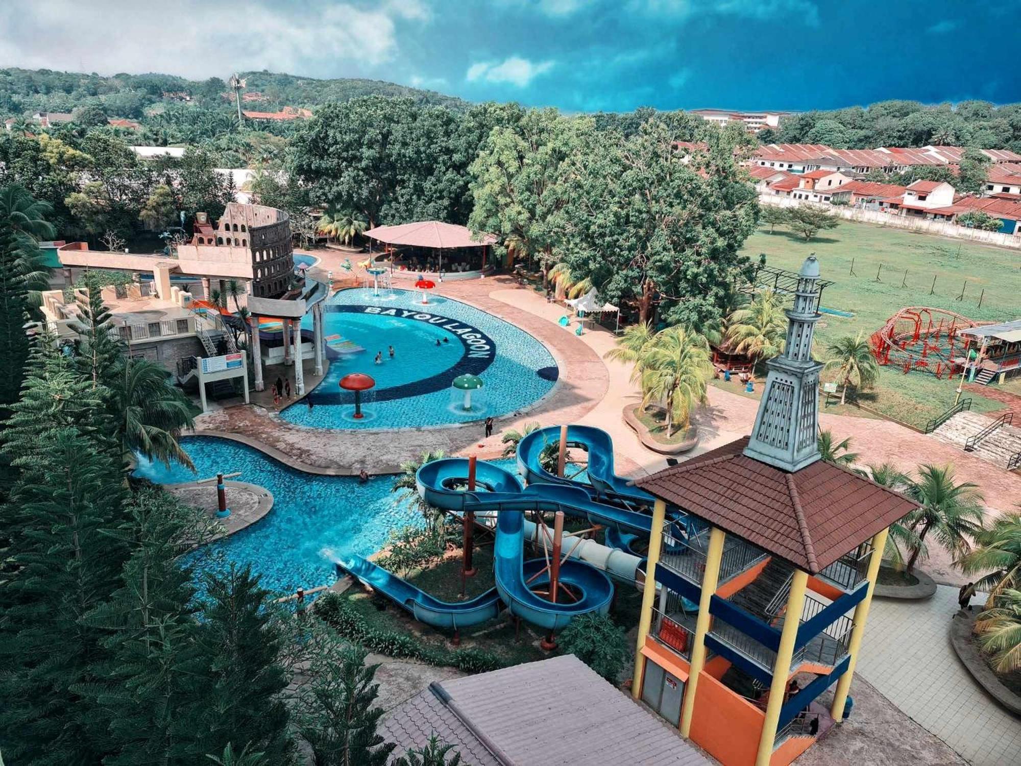 Malacca Top Largest Waterpark Resort - By YouBNB Homestay Melaka Exterior foto